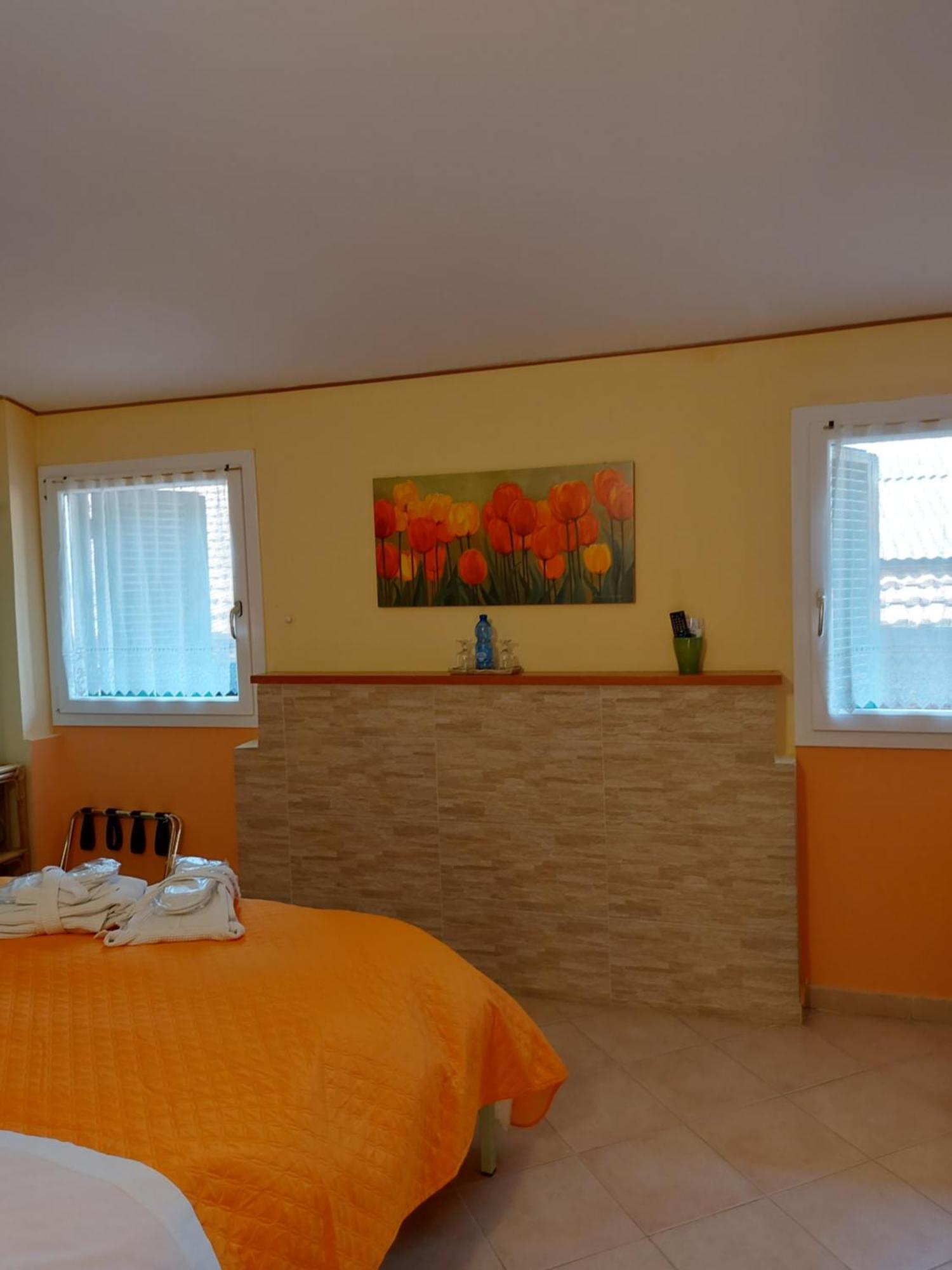 B&B Dei Doria & Suite Дольчеаккуа Экстерьер фото